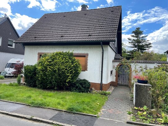 Freistehendes Einfamilienhaus mit großem Garten in Dortmund Huckarde