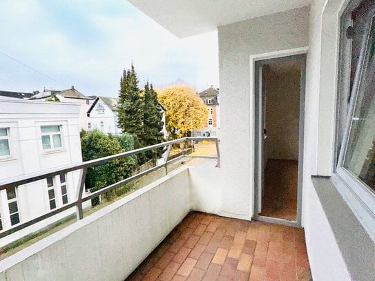 **Attraktive 2-Raum Eigentumswohnung im Herzen von Schwelm mit Balkon und Garage**