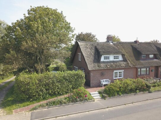 Ferienhaus unter Reet mit 2 Wohnungen