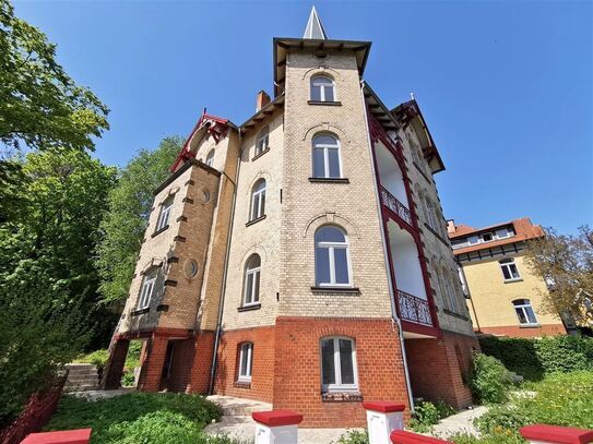 Eigentum im Südviertel * sanierte Altbau-4-Raumwohnung mit Balkon & Einbauküche * sofort beziehbar