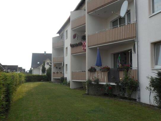 Freundliche Wohnung mit Balkon