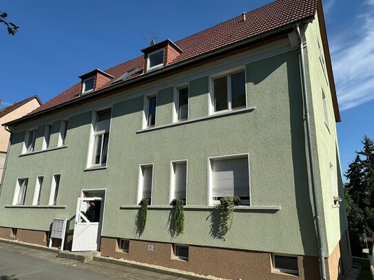 Gemütliche Dachgeschosswohnung in Porstendorf bei Jena