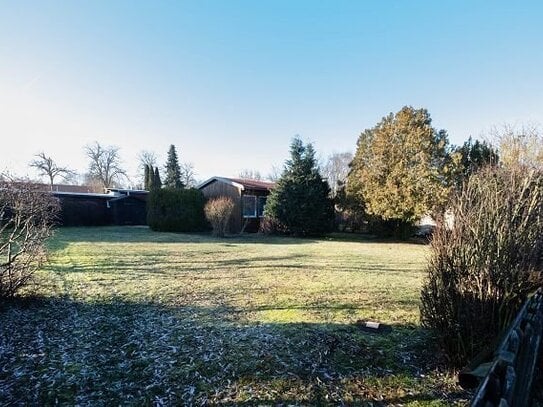 Liebevoll gepflegtes Baugrundstück sucht Traumhaus