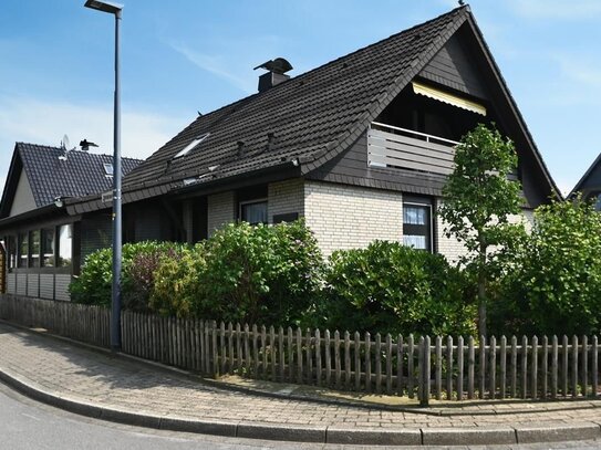 Willkommen zu Hause! Freist. EFH in Fertigbauweise mit Garten, Garage & Carport in Isenbügel