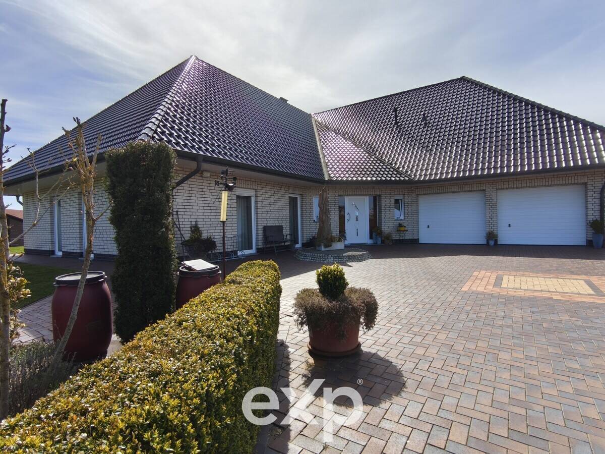 Real Estate Title Image Background