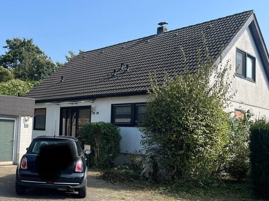 Freistehendes Einfamilienhaus mit Mehrwert in ruhiger Lage!