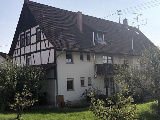 Schöne 3,5-Zimmer Maisonette-Wohnung mit Balkon, ab 01.12.2024