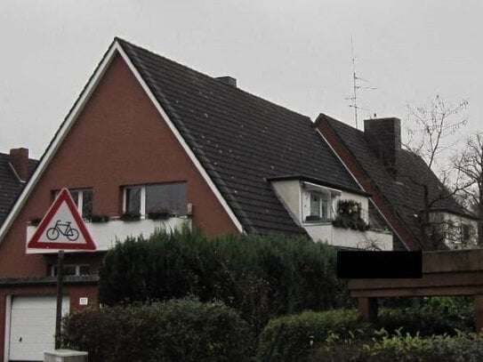 NEUER PREIS - Vermietete Kapitalanlage mit Balkon mitten im schönen und ruhigen Stockelsdorf