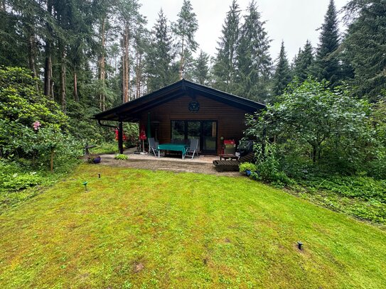 Einfamilienholzhaus, vollunterkellert Waldgrundstück