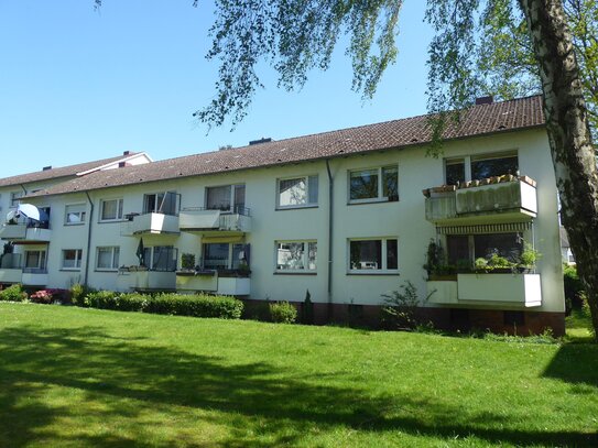 Reserviert !! Ihr Rendite-Objekt !! Top gepflegte und vermietete 2,5 Zimmer ETW mit Balkon in Norderstedt-Garstedt Nähe…