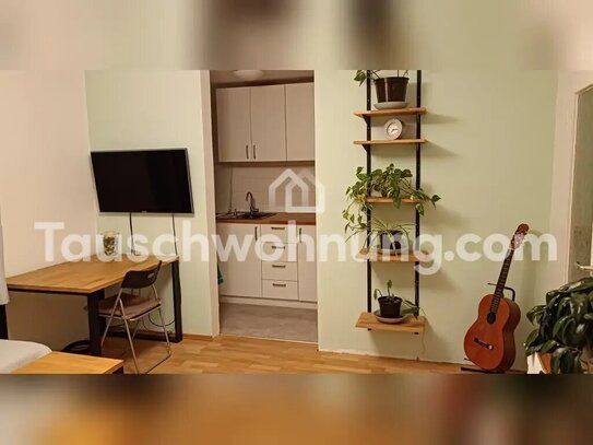 [TAUSCHWOHNUNG] Ruhige, helle zwei Zimmer Wohnung