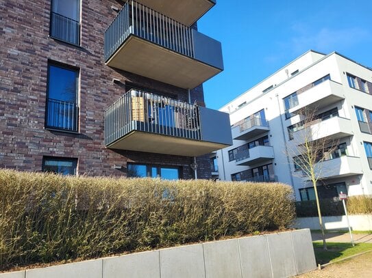 Moderne Neubauwohnung mit Terrasse direkt am Kanal