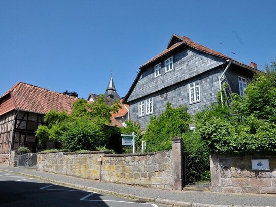 Für Handwerker: historische Hofanlage in Hardegsen nahe Göttingen für Wohnen und Gewerbe