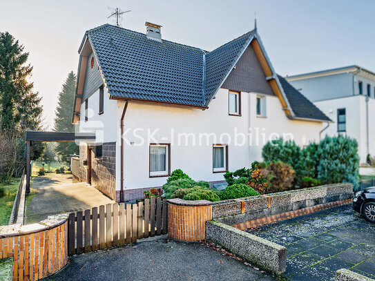 Großzügige Doppelhaushälfte mit großem Garten.