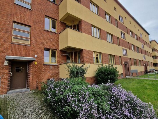 Frisch renovierte zwei Zimmer Wohnung in Cracau, mit Balkon!