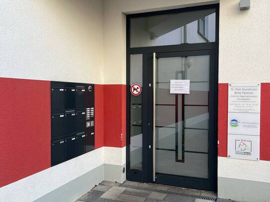 Attraktive Gewerbeimmobilie zur Vermietung in Hagen - Moderne Bürofläche in Top-Lage mit Aufzug und Stellplatz!