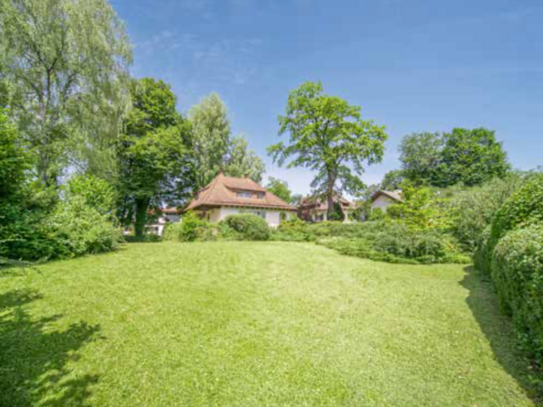 Charmante Altbau-Villa mit Seeblick