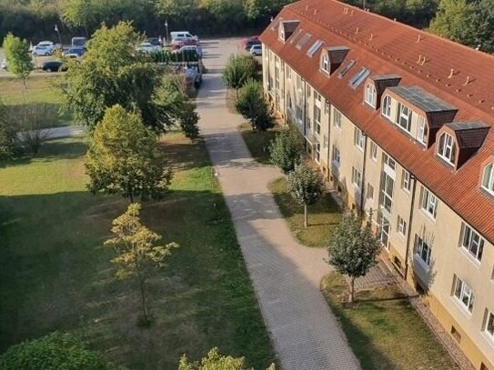 Wohnen in ruhiger, grüner Lage - Gemütliche 2-Zi.-Whg. mit Balkon u. guter Ausstattung!