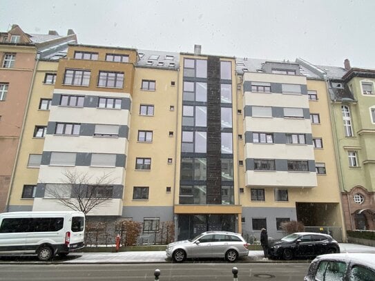 Moderne 2-Zimmer Wohnung mit sehr grossem Balkon