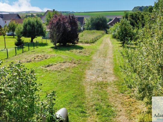 Sonniges, sehr ruhig gelegenes Baugrundstück in Hofgeismar-Hombressen