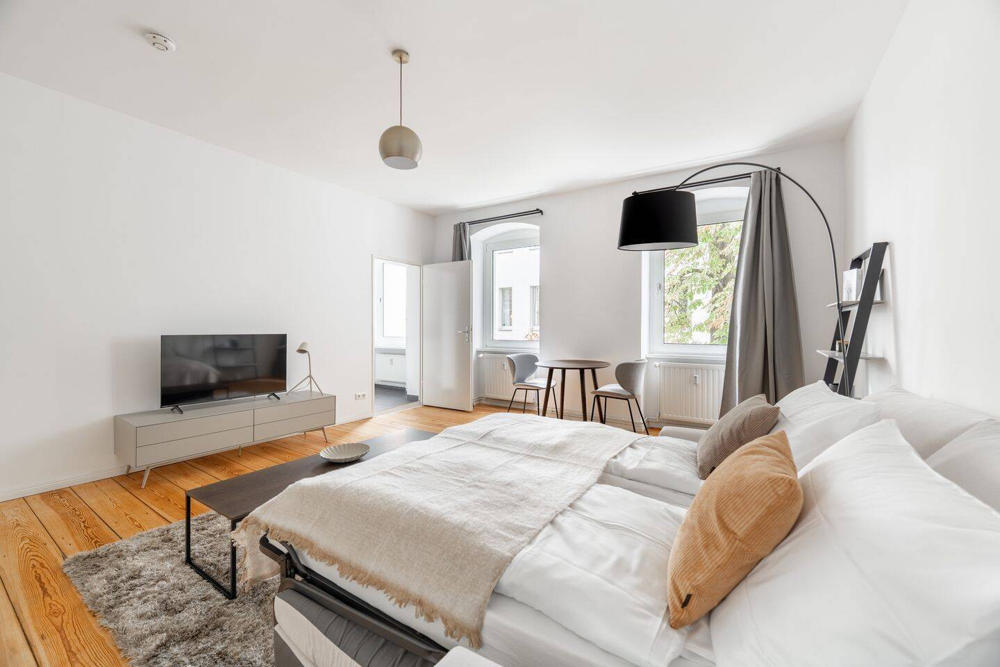 Moderne 1-Zimmer Wohnung in Charlottenburg - voll möbliert - Photo 1