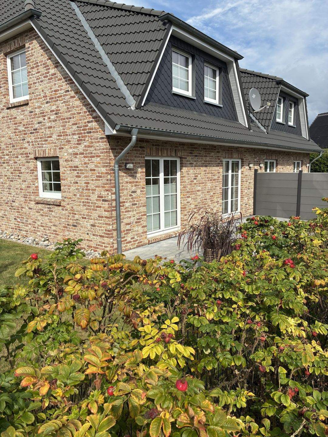                                                               Moderne Doppelhaush&auml;lfte in St. Peter-Ording (B&ouml;hl) &ndash; ruhig, hochwertig, mit Ga&hellip;                                                       in Peter (Würzburg)