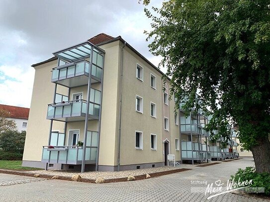 3-Raum-Wohnung mit Balkon zu vermieten!