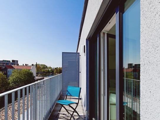 Kleines Studio mit Küche & Balkon im Boardinghaus Spreepolis