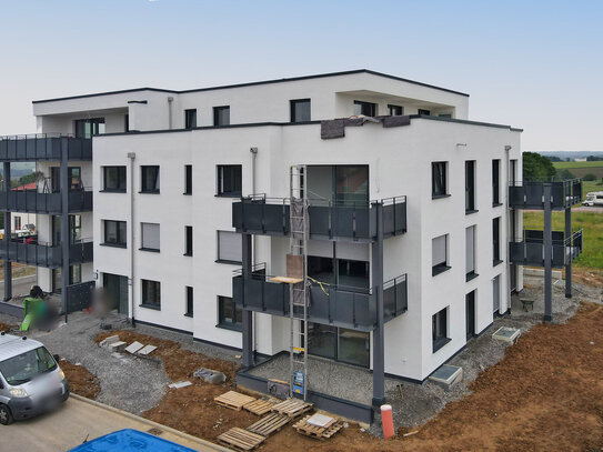 Moderne Erdgeschosswohnung mit Terrasse in barrierefreiem Neubau