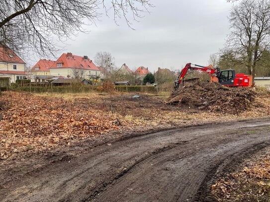 Wir haben nicht nur das Haus sondern auch das passende Baugrundstücke in Neuseddin