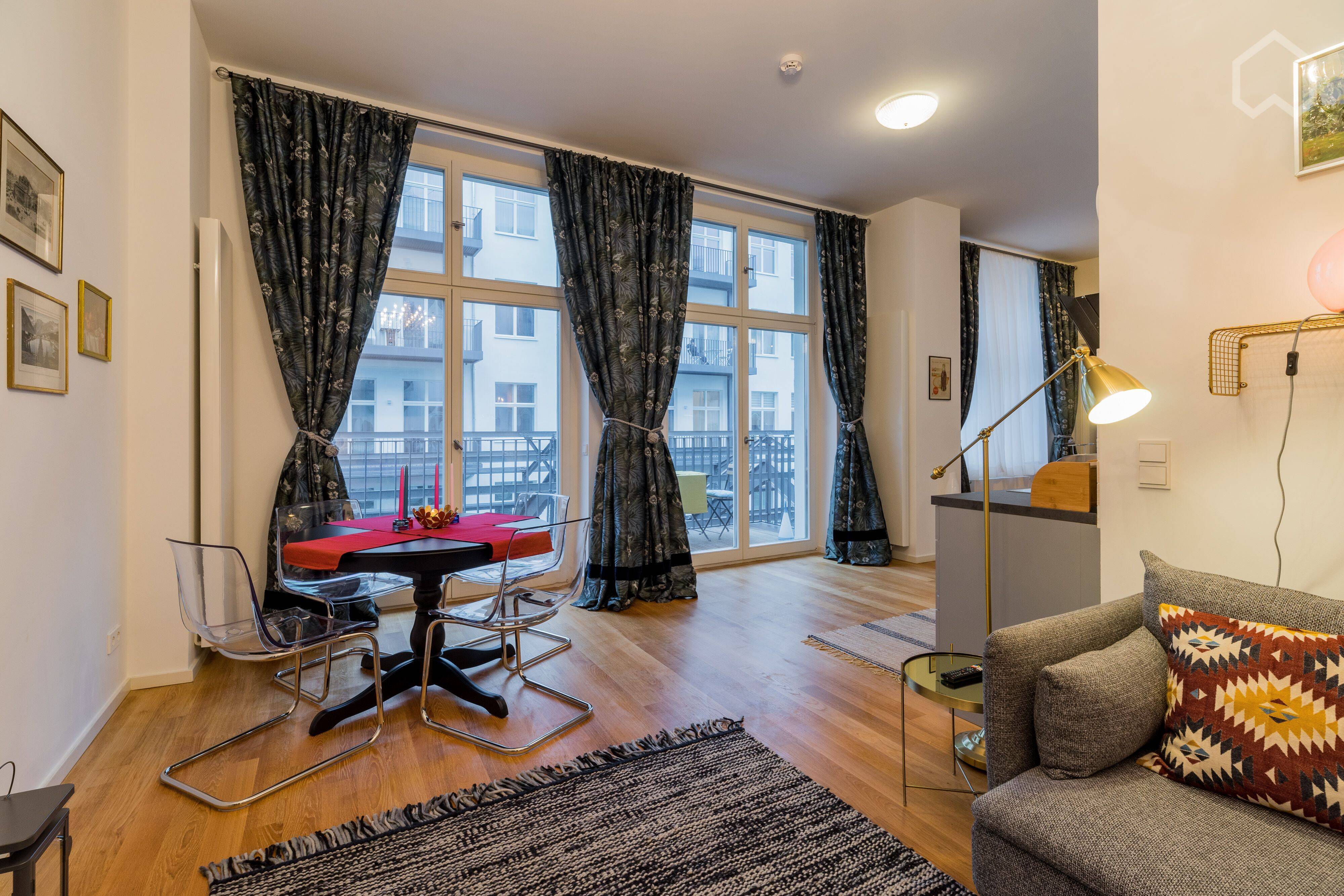 Luxuriöses Appartement im Herzen Berlins (Mitte): Historisches Gebäude trifft modernes Design - Foto 1