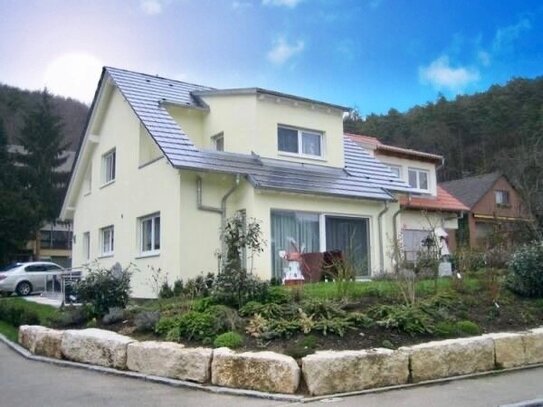 Freistehendes Einfamilienhaus m. Terrasse u. großem Garten in erstklassiger, bevorzugter Lage NEUBAU