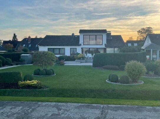 Traumhaus in einzigartiger Lage mit Elbblick und Deichgrundstück