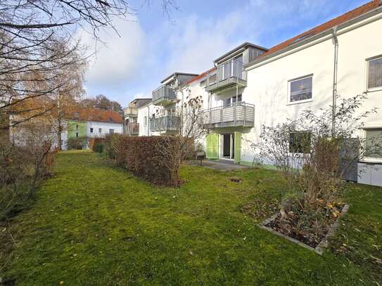 Bezugsfreie Eigentumswohnung mit Terrasse und kleinem Garten in Bernau-Kirschgarten