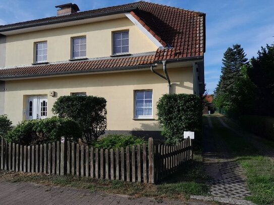 Gemütliche 3 Zi. Wohnung in Fehrbellin mit Terrasse und Garten