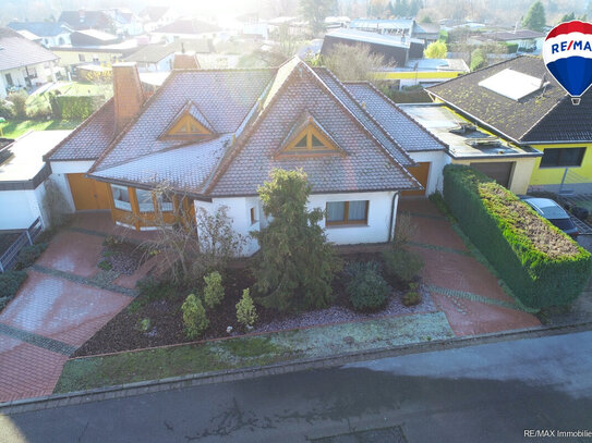 Harmonisches Wohnen im Bungalow in Honzrath