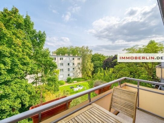 IMMOBERLIN.DE - Schöne Wohnung mit Balkon in kernsaniertem Haus & angenehmer Lage