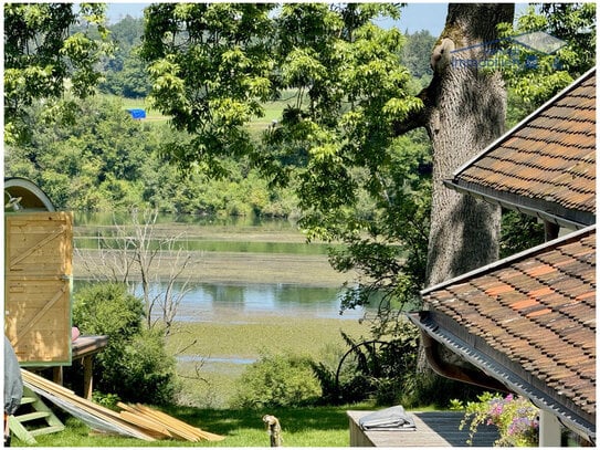 Zwei Wohnungen mit 218,5 m² sowie 187,5 m² Nutzfläche inkl. Ausbauflächen, Garten & Lechblick