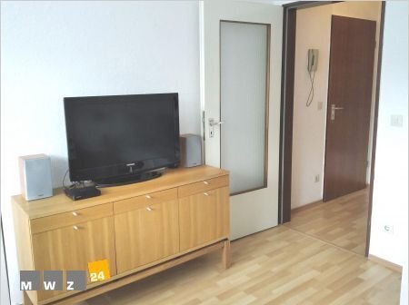 Unterbilk: Gemütliches Single Apartment mit W-Lan Nutzung und Lift im 4 OG eines