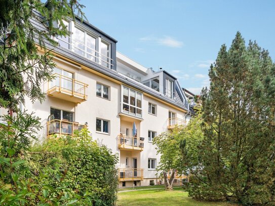 Schöner wohnen, ETW in saniertem mit Gartennutzung und Haus Nähe Schlosspark Lichterfelde