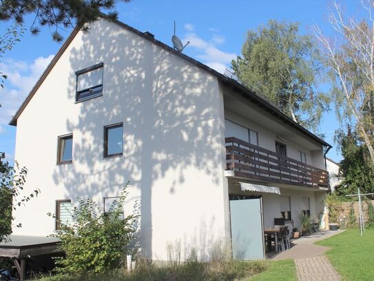 EINE GUTE GEBRAUCHTE IST KEINE GLÜCKSSACHE! Große Familienwohnung mit eigenem Garten