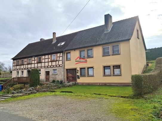 Charmantes MFH mit großem Grundstück und vielfältigem Potenzial in 97215 Uffenheim/Langensteinach