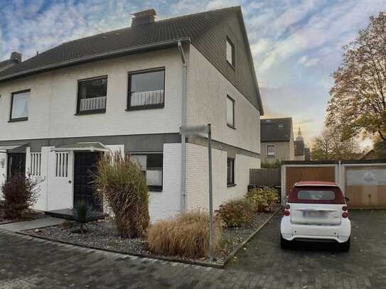 Doppelhaus in zentraler, ruhiger Lage sucht seine neue Familie