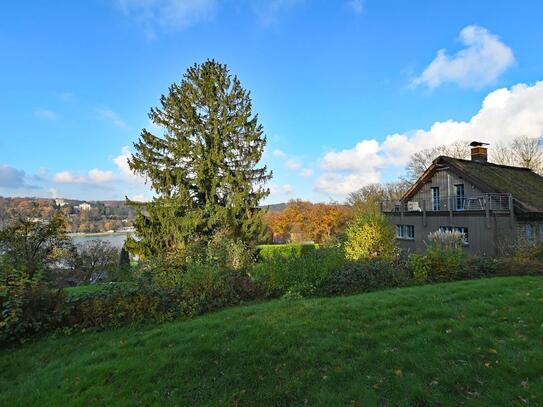 Sensation mit Seeblick! Wunderschönes Landhaus-Ensemble auf Traumgrundstück in Werden