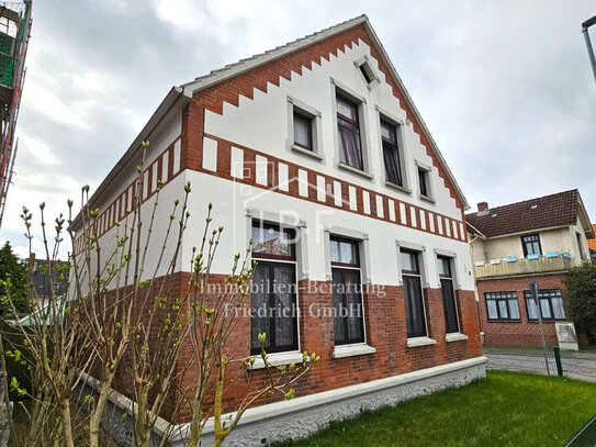 Liebhaber Baudenkmal mit Carport in zentraler Lage in Norden