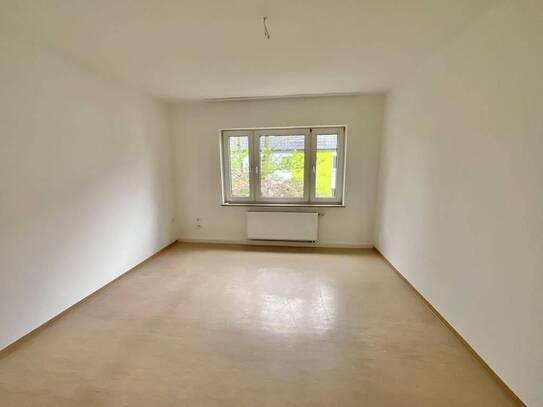 Helle 3-Zimmer-Wohnung mit Tageslichtbad frei!