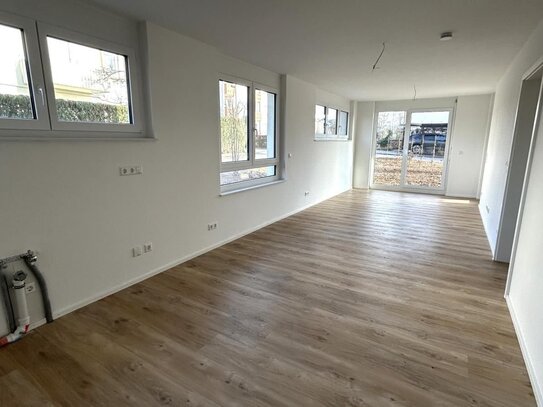 Betreutes Wohnen: Moderne 2-Zi-Wohnung + Terrasse - Küche inklusive