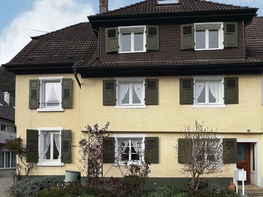 3-Familienwohnhaus mit Garten sucht Sie!