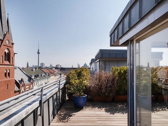 Penthouse mit Aufdachterrasse und Panoramablick über Berlin-Mitte