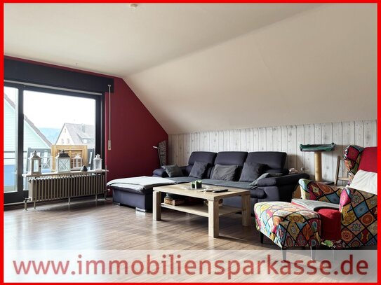 VERMIETET - Wohnung mit Balkon und Garage!